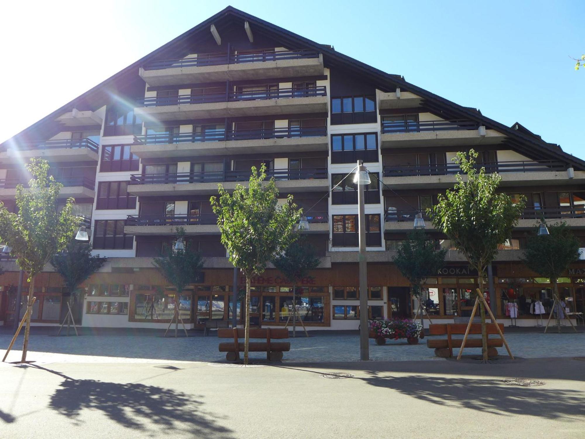 Apartment Victoria A-B-C-2 By Interhome Crans-Montana Exterior photo